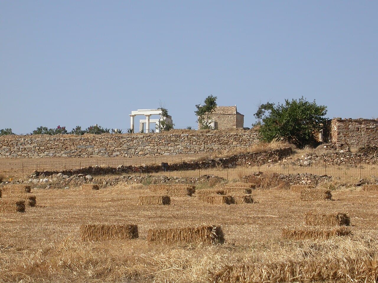 Demeter Tapınağı