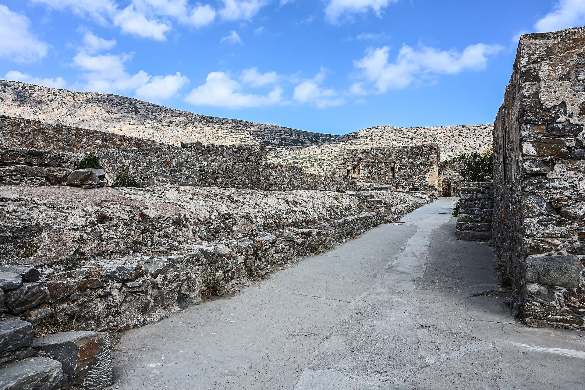 Spinalonga Adası